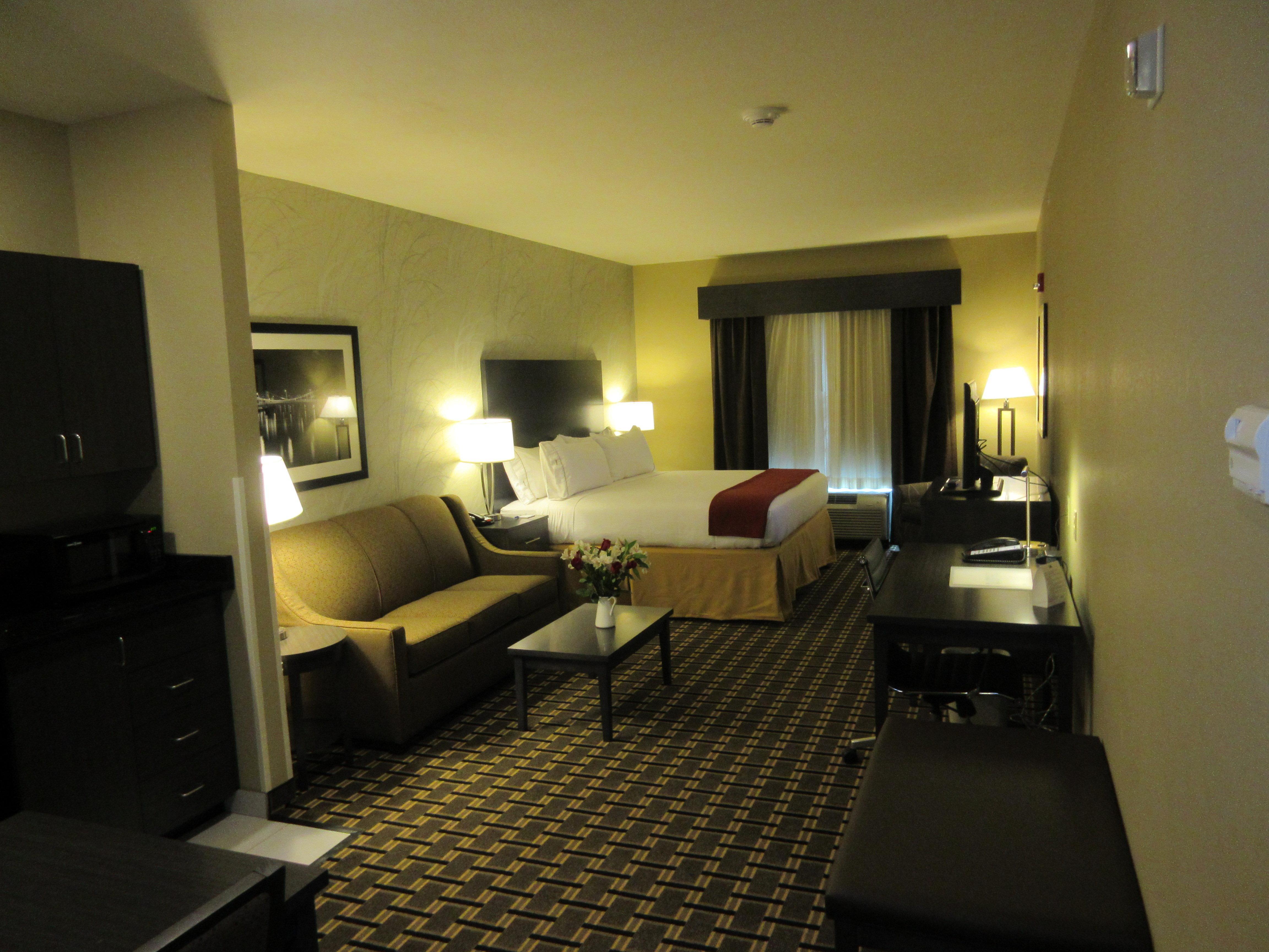 Holiday Inn Express & Suites Butler By Ihg Kültér fotó